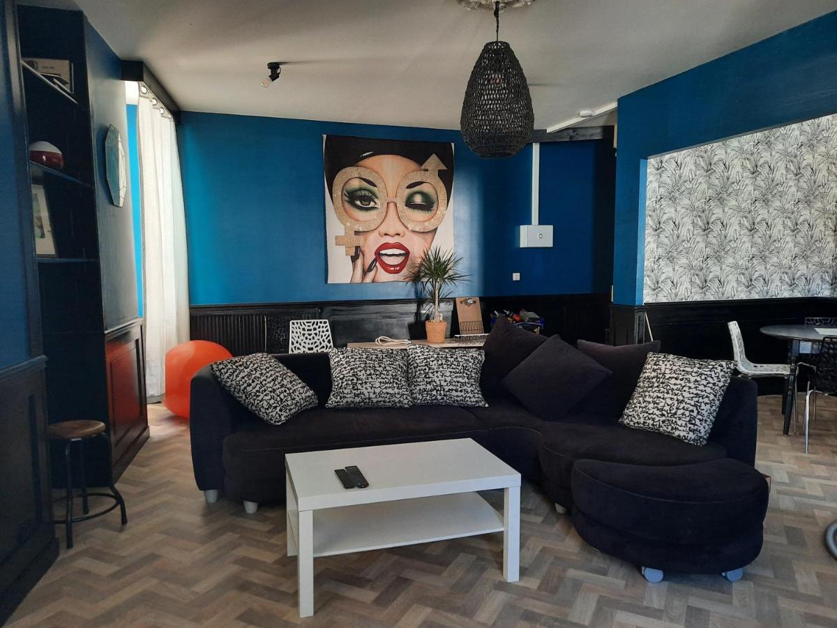 Duplex Place Du Marche Saint-Jean-d'Angely Luaran gambar